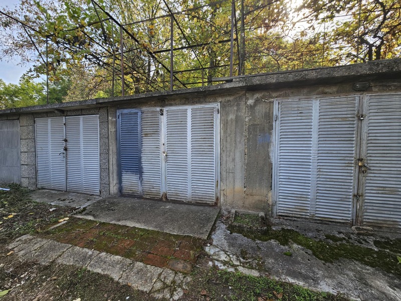 Продава 3-СТАЕН, гр. Горна Оряховица, област Велико Търново, снимка 2 - Апартаменти - 52149622