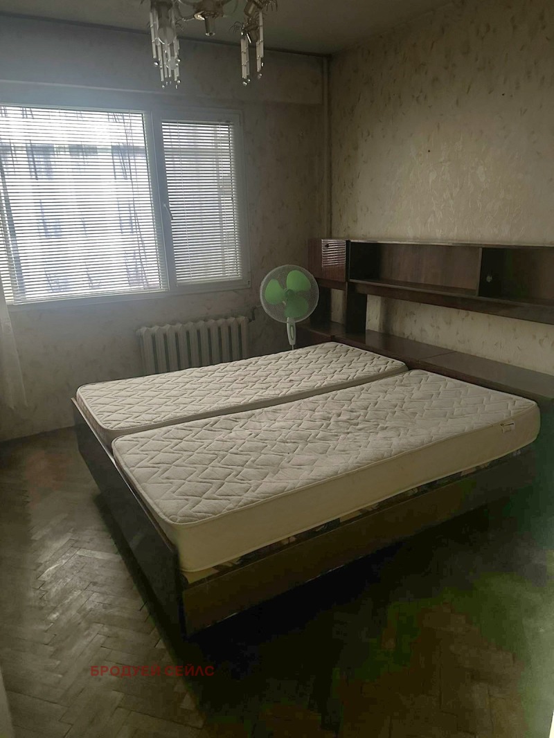 Продава 2-СТАЕН, гр. София, Дружба 1, снимка 2 - Апартаменти - 52635682