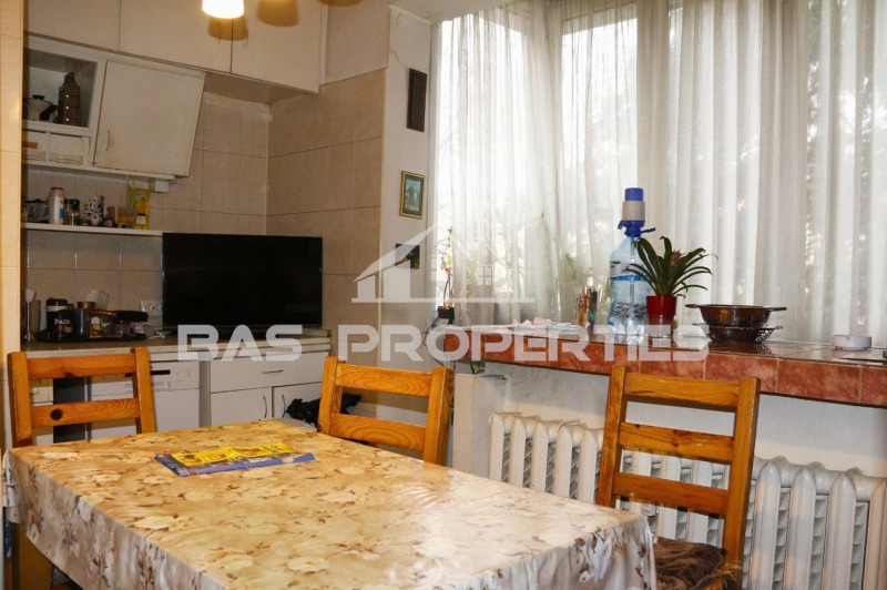 Продава 3-СТАЕН, гр. София, Гоце Делчев, снимка 5 - Апартаменти - 52576505