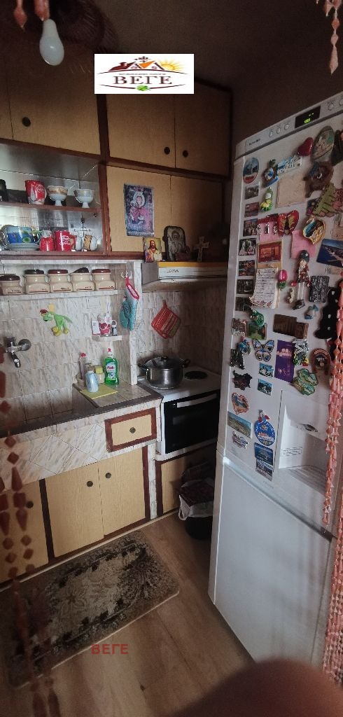 Продава 4-СТАЕН, гр. Стара Загора, Три чучура - юг, снимка 2 - Aпартаменти - 49148454