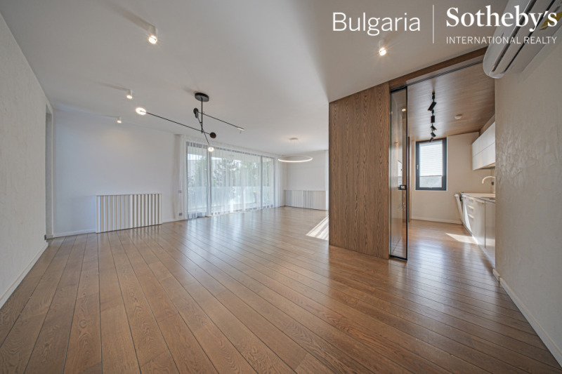 Zu verkaufen  3 Schlafzimmer Sofia , Izgrew , 207 qm | 40784133 - Bild [2]
