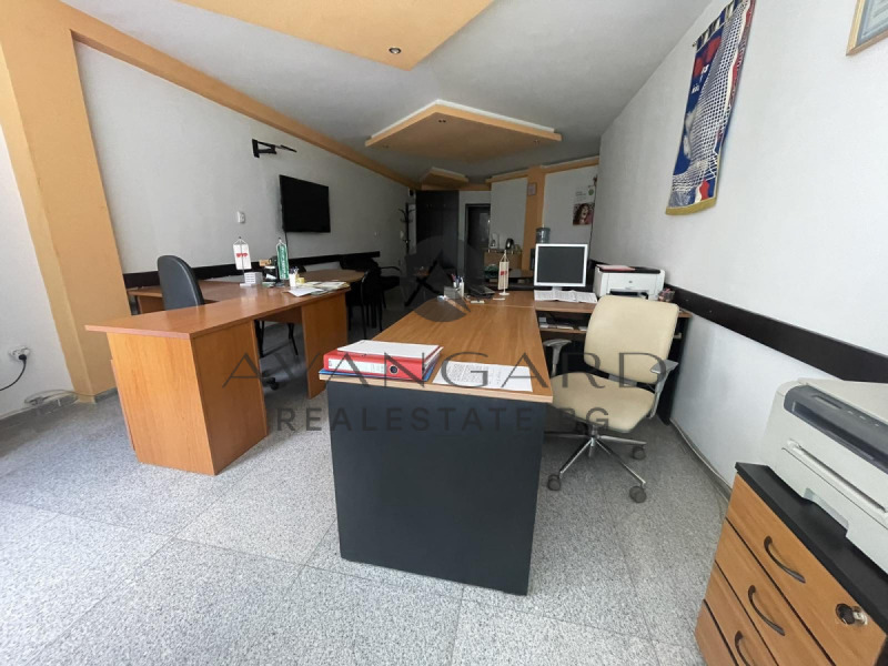 For Sale  Office Plovdiv , Karshiyaka , 107 sq.m | 75794365