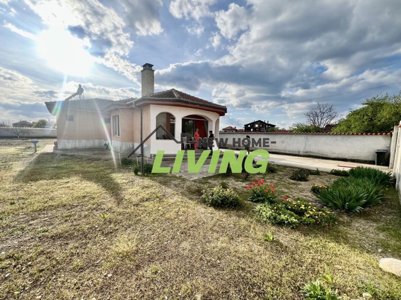 Продава  Къща област Пловдив , с. Граф Игнатиево , 170 кв.м | 17860395