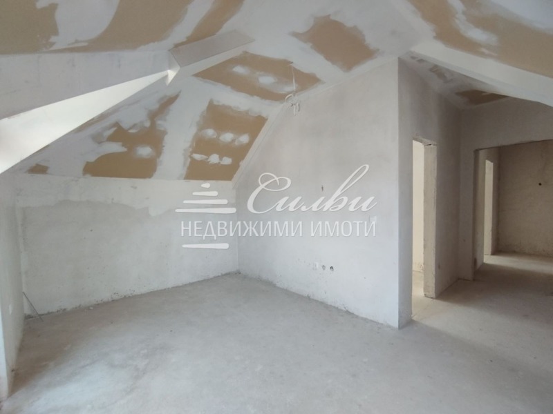 Продава 3-СТАЕН в град Шумен, Дивизионна болница - 74 кв.м / 87 500 € » 171 135.13 лв., НЕДВИЖИМИ ИМОТИ СИЛВИ