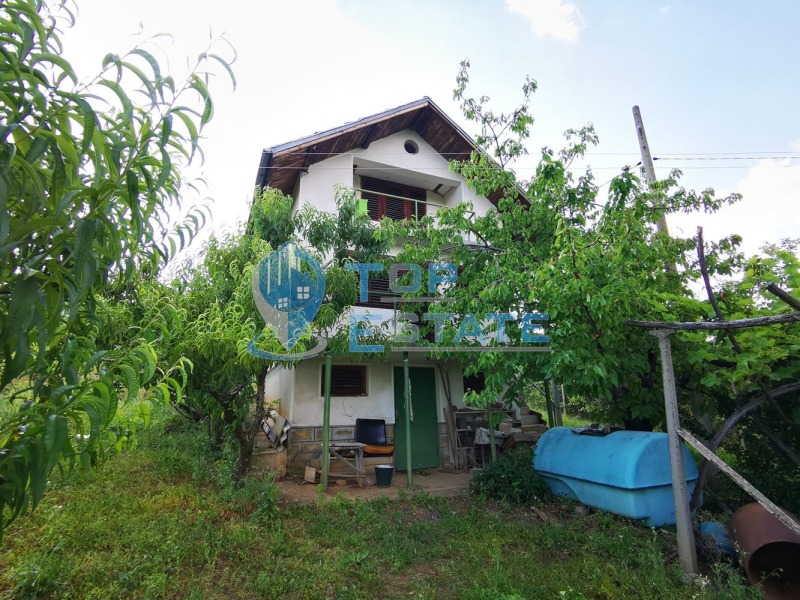 Продава ВИЛА в област Габрово, гр. Дряново - 75 кв.м / 20 450 € » 39 996.72 лв., ТОП ЕСТЕЙТ