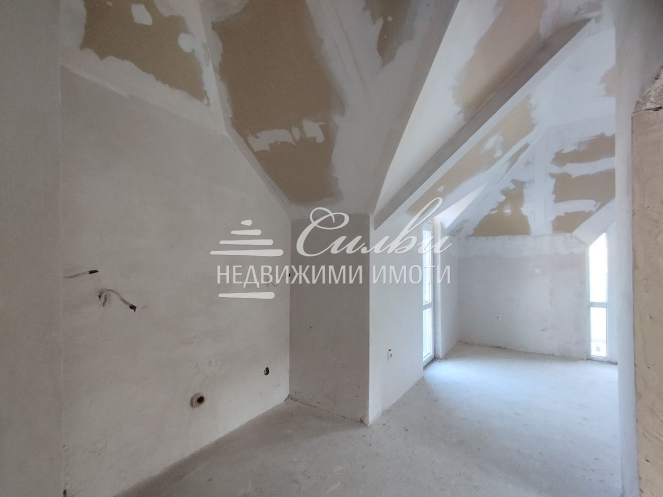 Продава 3-СТАЕН, гр. Шумен, Дивизионна болница, снимка 2 - Апартаменти - 52602322