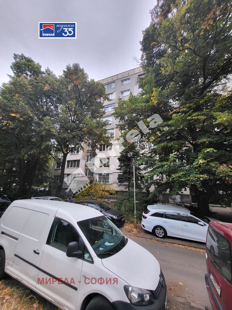 Продава 3-СТАЕН, гр. София, Борово, снимка 12 - Апартаменти - 56199544