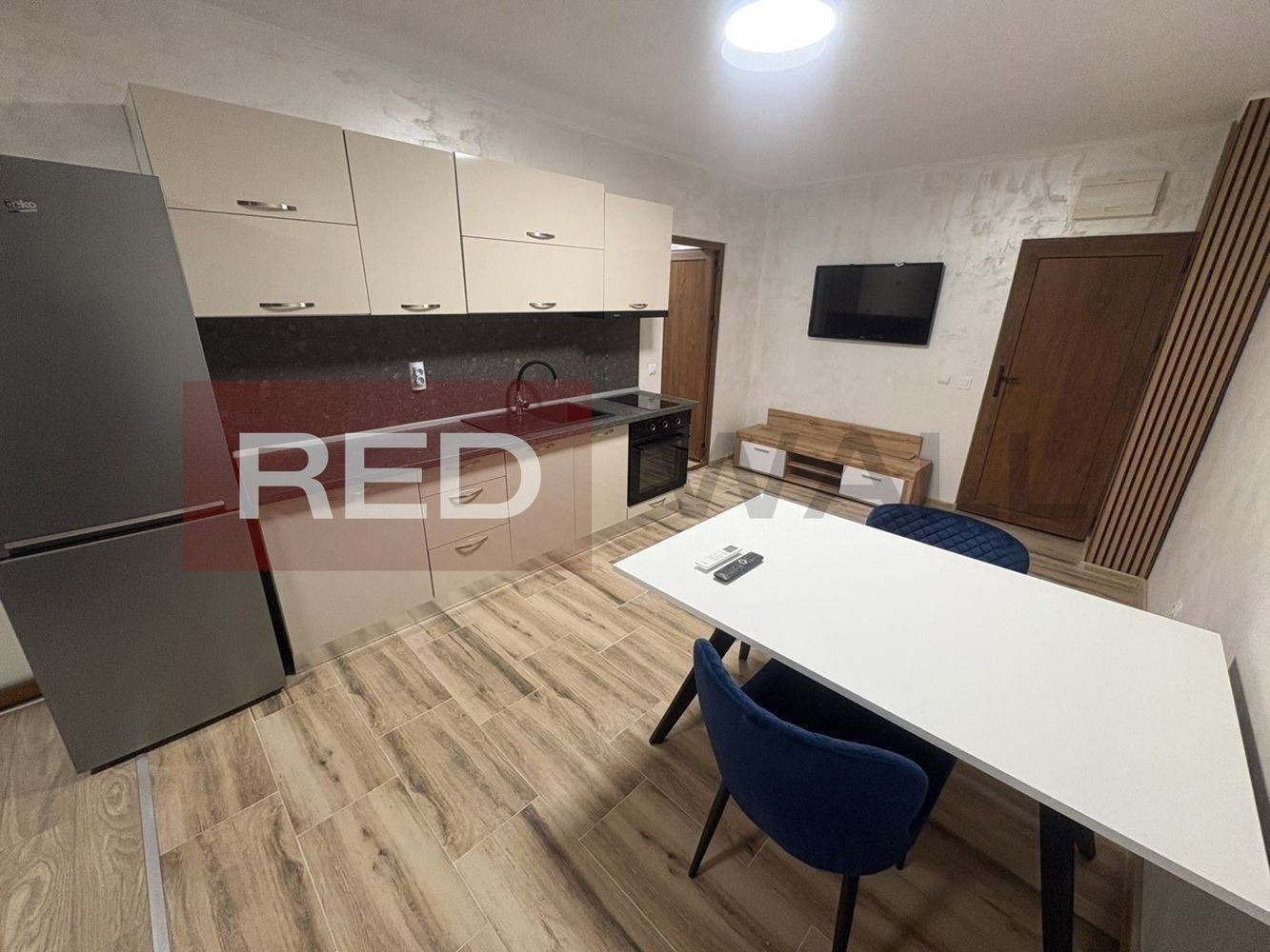 Продава 3-СТАЕН, гр. Варна, Бриз