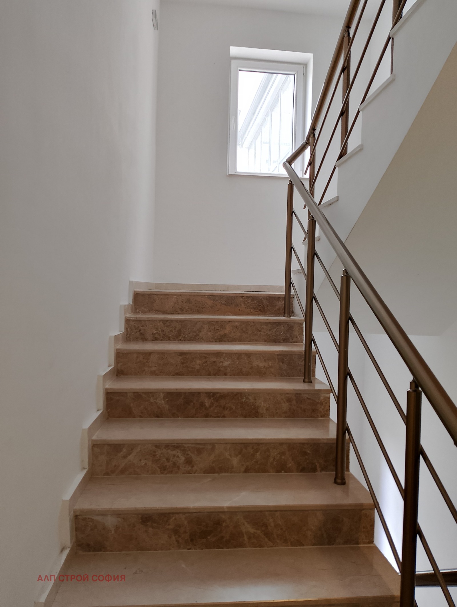 Продава МЕЗОНЕТ, гр. София, Триъгълника, снимка 12 - Апартаменти - 53646264