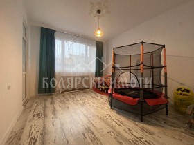 2 slaapkamers Akatsija, Veliko Tarnovo 4