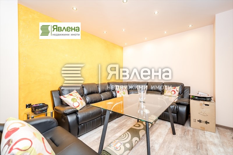 Продава 3-СТАЕН, гр. София, Изток, снимка 5 - Aпартаменти - 49216491