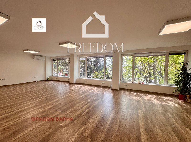 In vendita  Ufficio Varna , Tsentar , 87 mq | 14641169 - Immagine [15]