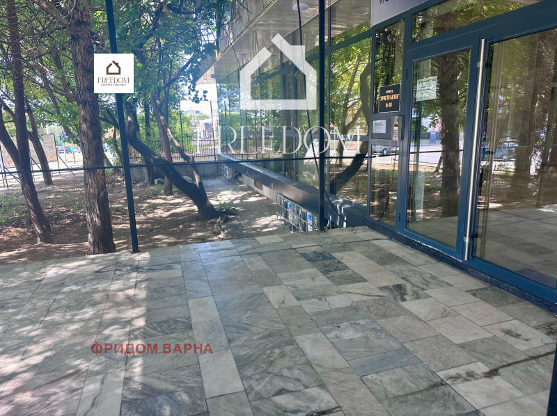 In vendita  Ufficio Varna , Tsentar , 87 mq | 14641169 - Immagine [2]