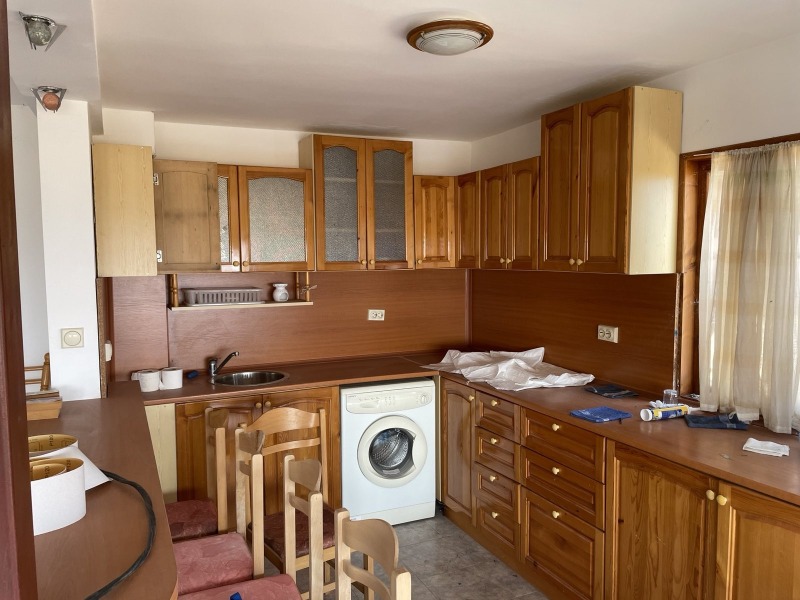 Na sprzedaż  Dom Burgas , Izworiszcze , 135 mkw | 69115340 - obraz [2]