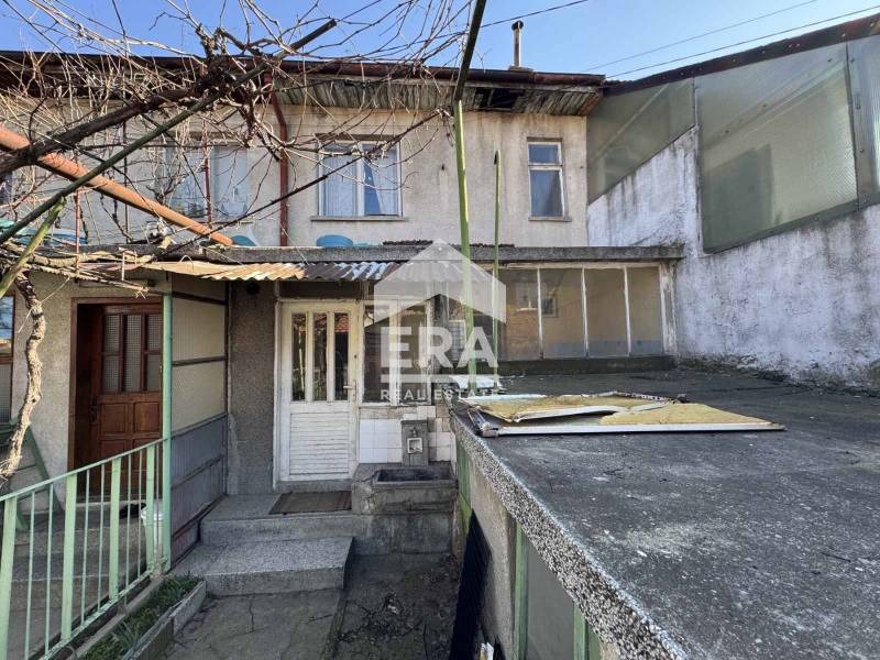 Продава КЪЩА, град Силистра, Митница • 44993 € • 81468532 — Holmes.bg