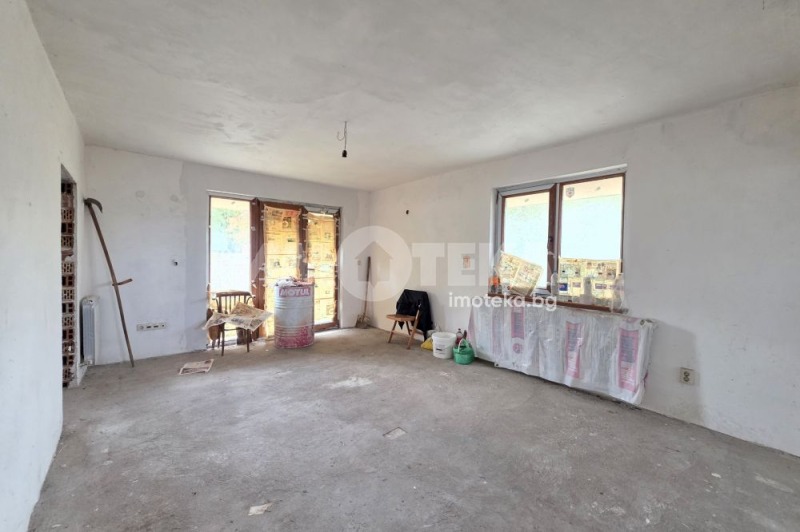 Продава КЪЩА, гр. София, с. Волуяк, снимка 8 - Къщи - 52319240