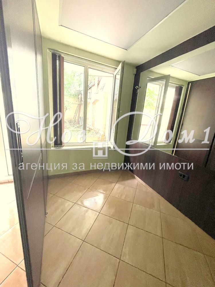 Продава  Магазин град Варна , Окръжна болница-Генерали , 150 кв.м | 20251123 - изображение [5]