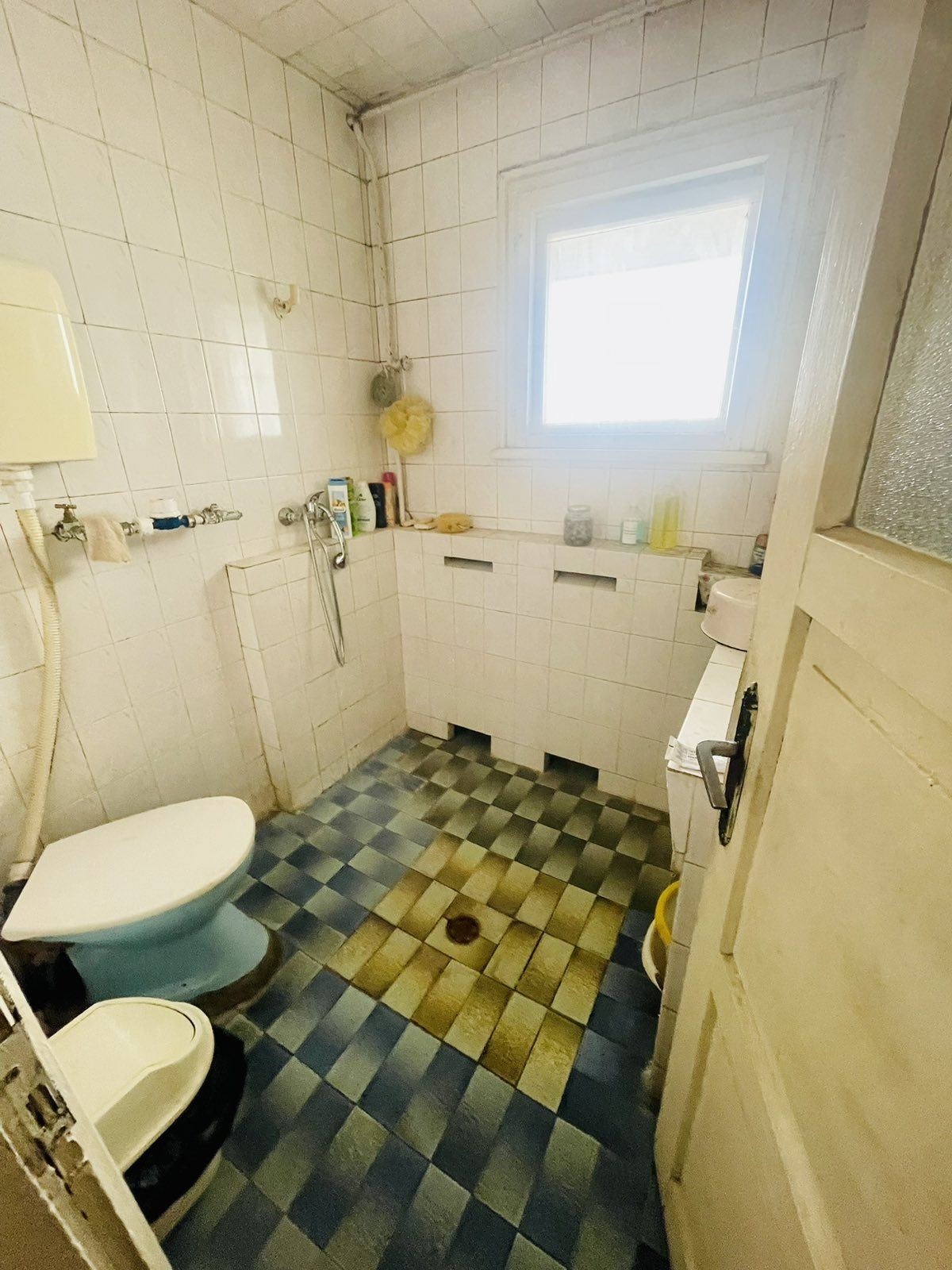 Продава 3-СТАЕН, гр. Шумен, Добруджански, снимка 8 - Апартаменти - 54264053