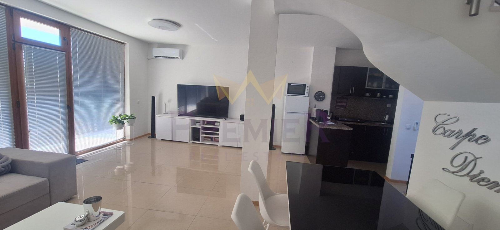 Продава КЪЩА, гр. Балчик, област Добрич, снимка 2 - Къщи - 47037514