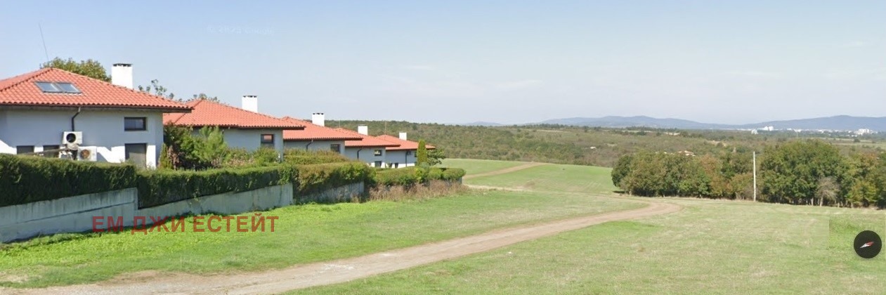 Продава ЗЕМЕДЕЛСКА ЗЕМЯ, с. Лозенец, област Бургас