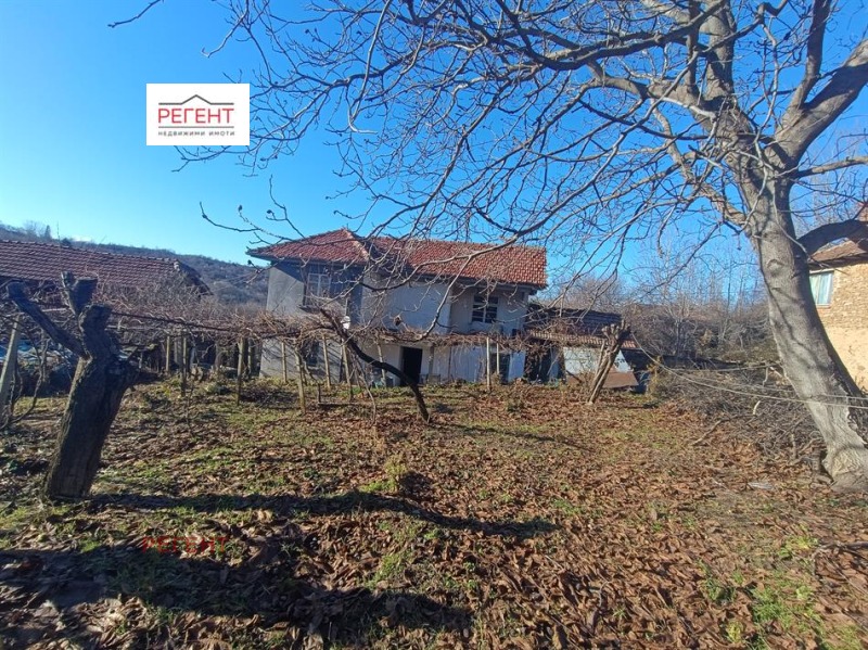 Продава КЪЩА в област Габрово, с. Здравковец - 62 кв.м / 25 460 € » 49 795.43 лв., РЕГЕНТ