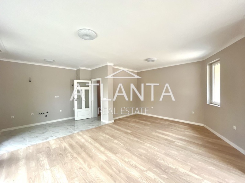 En venta  Estudio Varna , k.k. Sv.Sv. Konstantin i Elena , 62 metros cuadrados | 82046766 - imagen [2]
