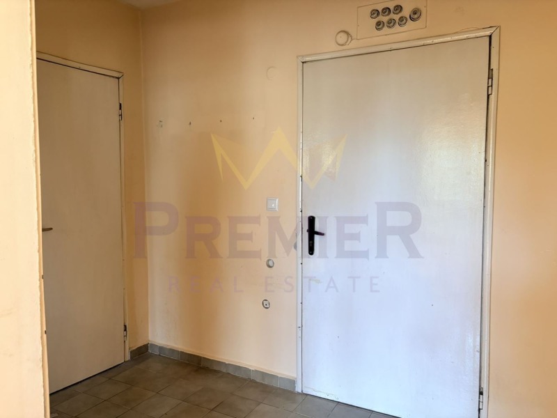 Продава 3-СТАЕН, гр. Бургас, Възраждане, снимка 7 - Апартаменти - 52439952