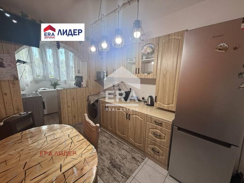 Продава 3-СТАЕН, гр. Русе, Родина 2, снимка 6 - Апартаменти - 54545705