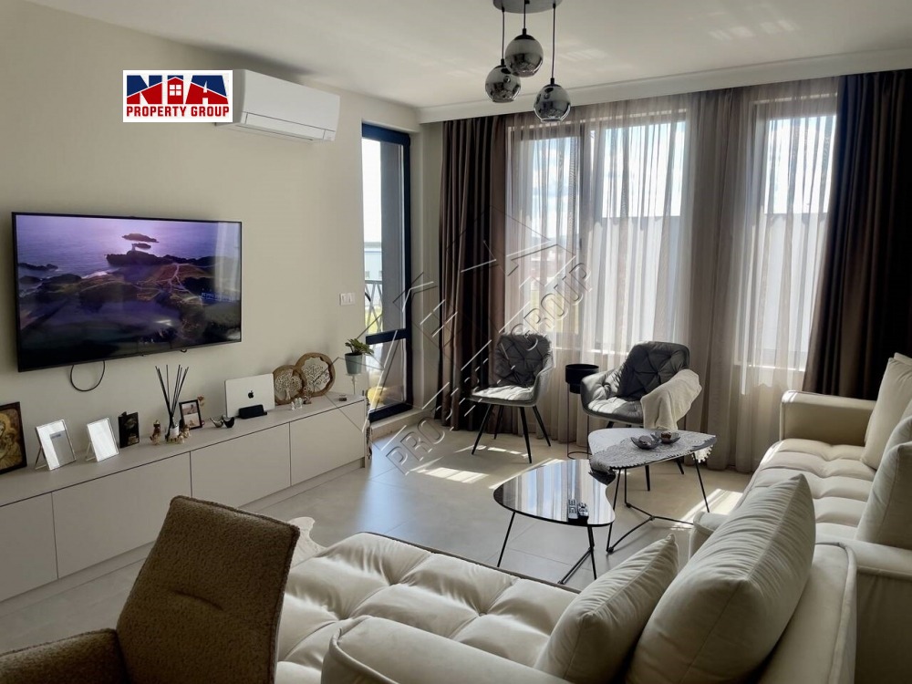 Продава 3-СТАЕН, гр. Бургас, Славейков, снимка 2 - Апартаменти - 55008023
