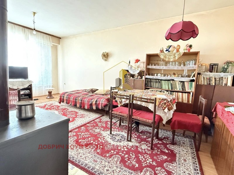 Продава  1-стаен град Добрич , ЖП Гара , 49 кв.м | 68479537 - изображение [2]