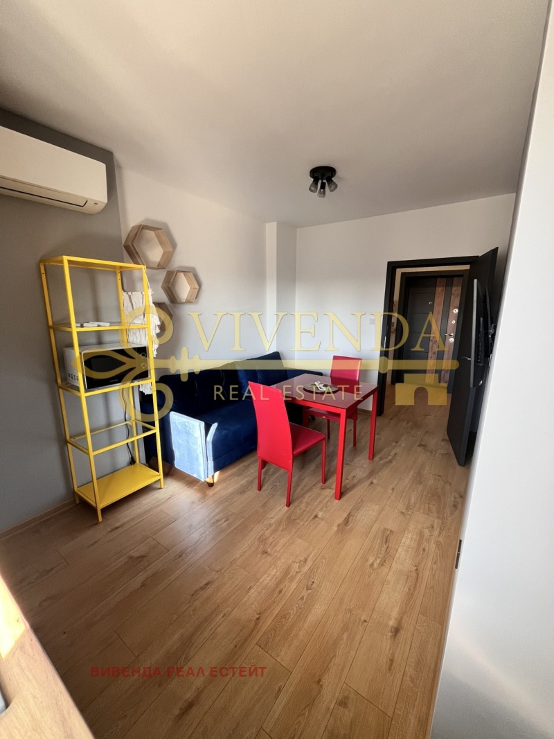 Продава 2-СТАЕН, гр. Плевен, Идеален център, снимка 3 - Апартаменти - 52412074