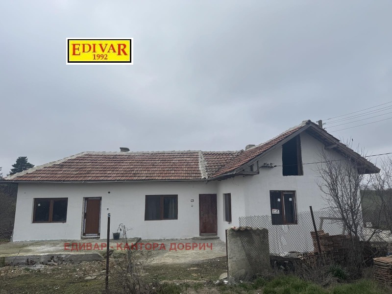 Продава КЪЩА, с. Росеново, област Добрич