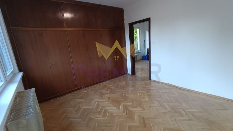 Продава 4-СТАЕН, гр. София, Медицинска академия, снимка 5 - Aпартаменти - 47451857