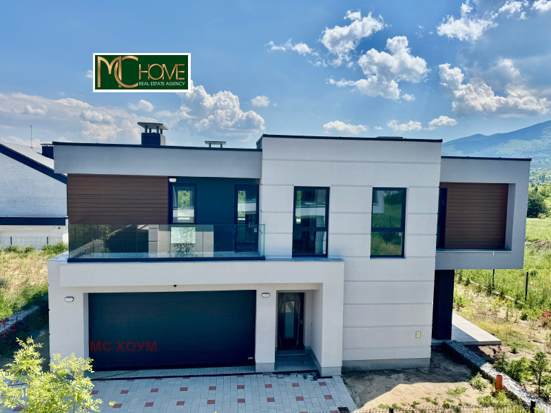 Na prodej  Dům Sofia , Bistrica , 330 m2 | 83739365