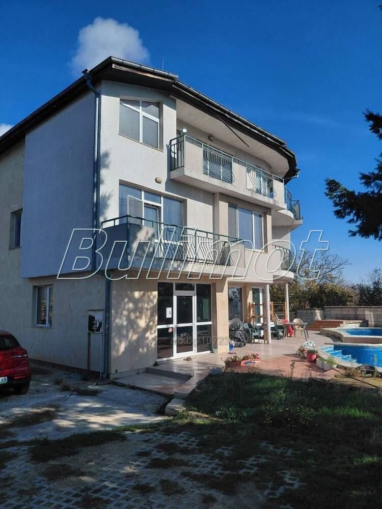 Продава КЪЩА, гр. Варна, м-т Горна Трака, снимка 3 - Къщи - 52464495