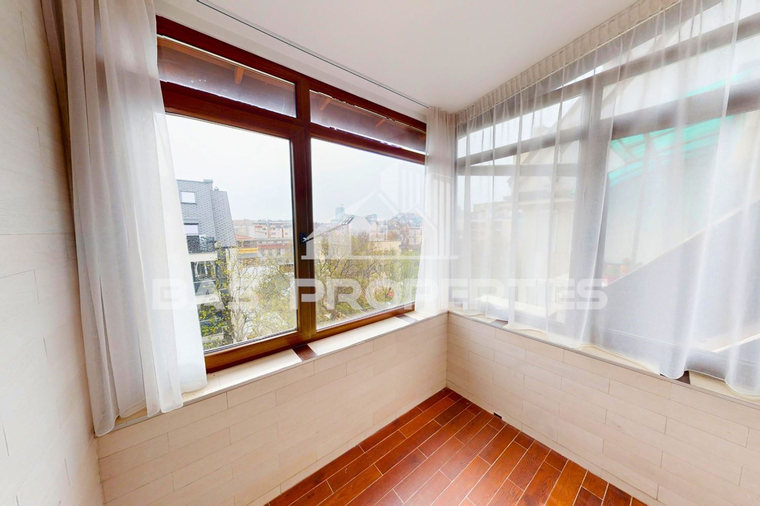 Продава МНОГОСТАЕН, гр. София, Център, снимка 16 - Апартаменти - 54216697