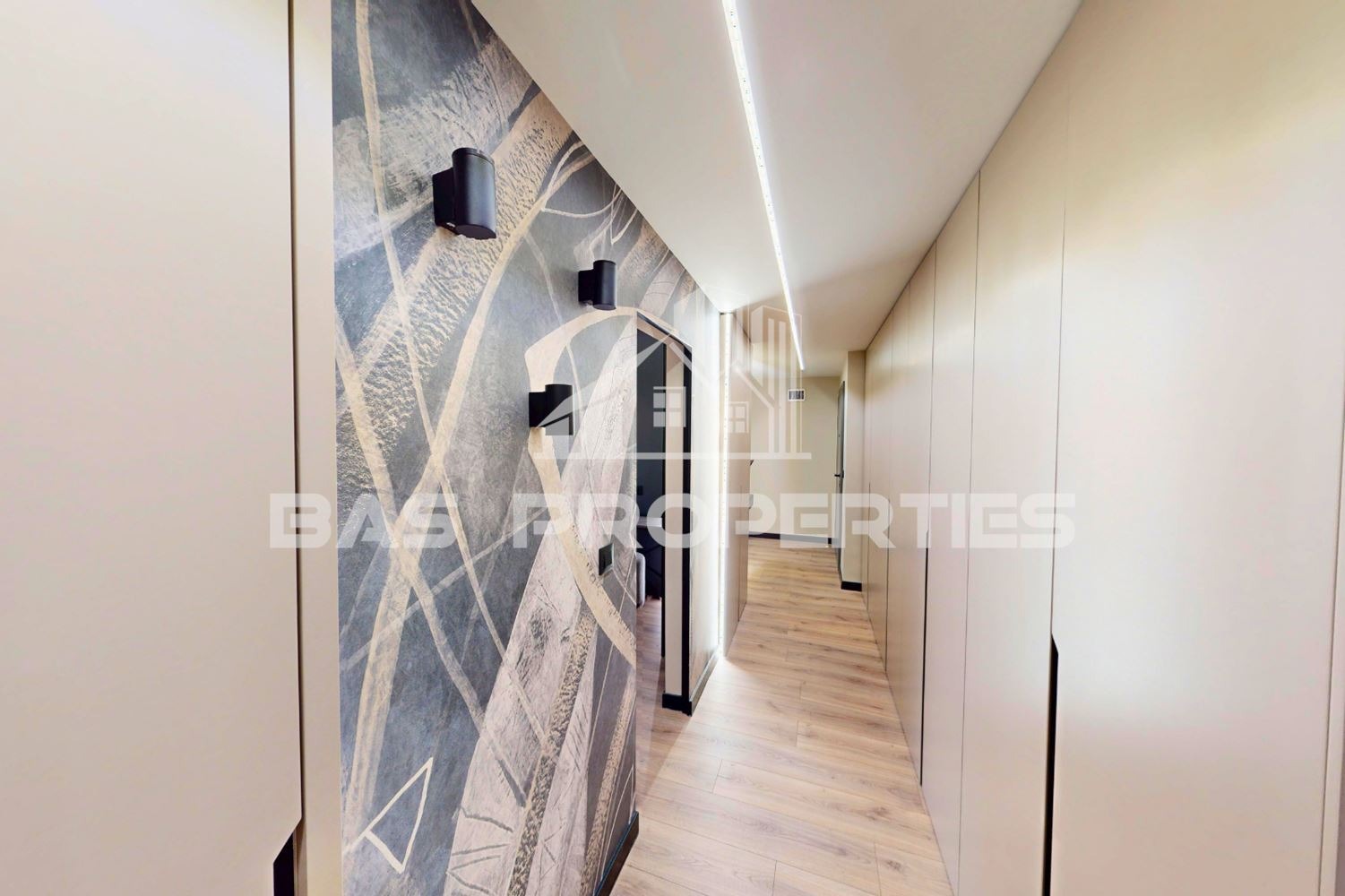 Продава МНОГОСТАЕН, гр. София, Център, снимка 12 - Апартаменти - 54216697