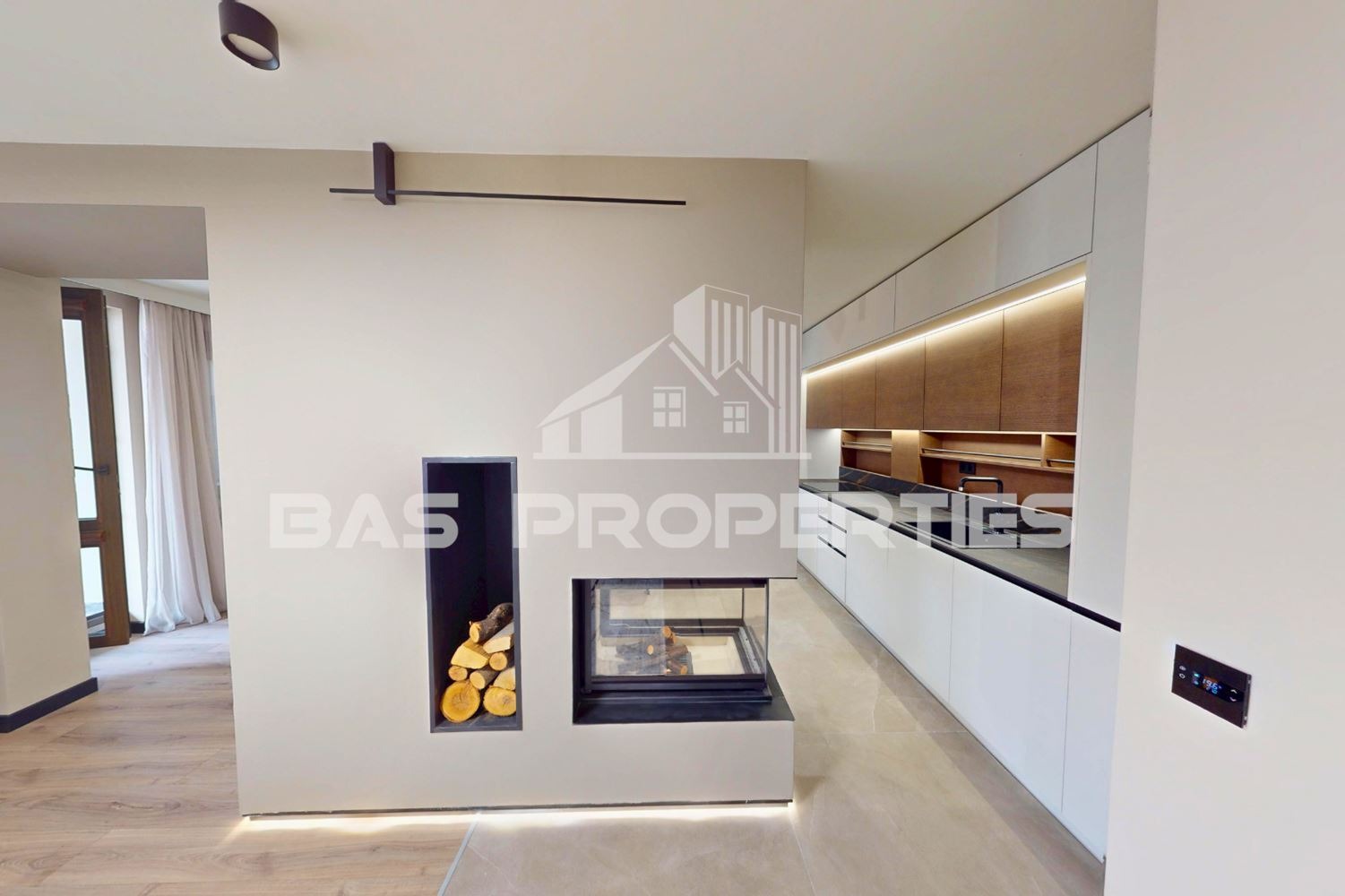 Продава МНОГОСТАЕН, гр. София, Център, снимка 5 - Апартаменти - 54216697