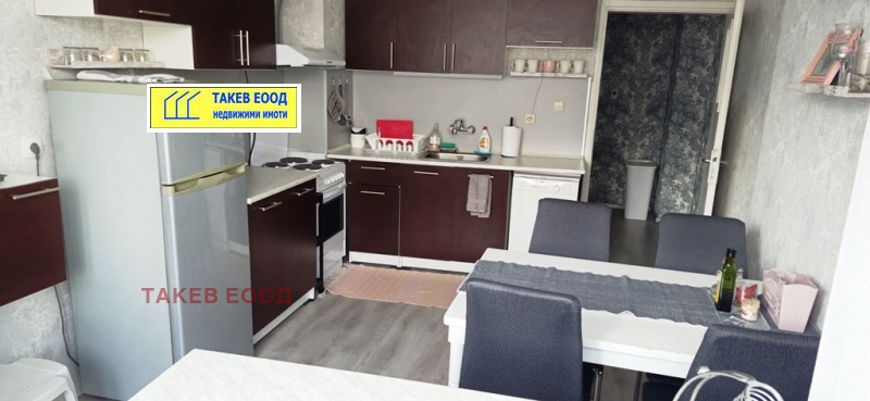 Продава 2-СТАЕН, гр. София, Център