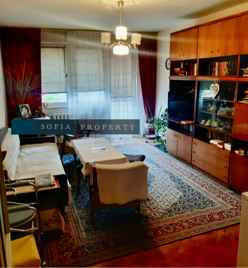 Продава  3-стаен град София , Младост 2 , 84 кв.м | 77043633