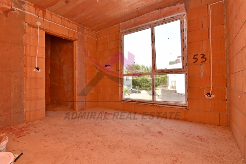 Продава  3-стаен град Варна , Изгрев , 83 кв.м | 10751077 - изображение [8]