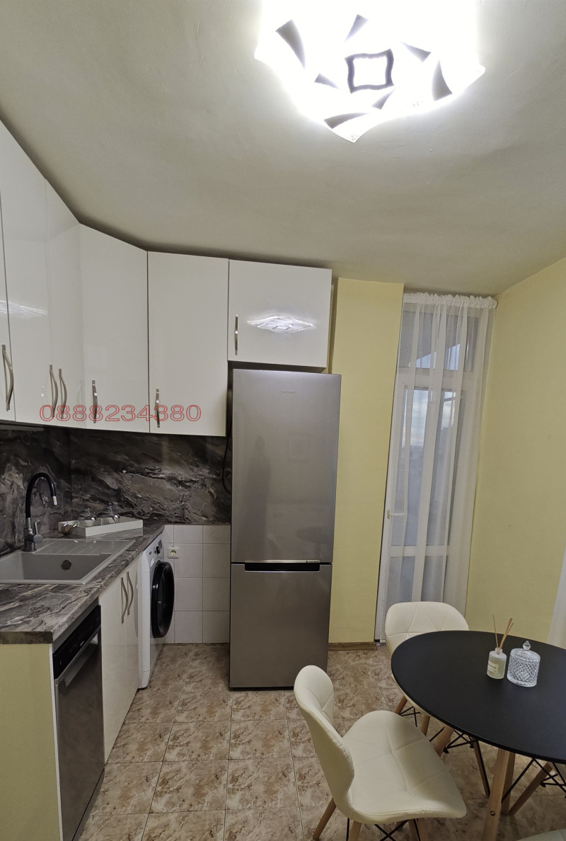 Zu verkaufen  3 Schlafzimmer Pazardschik , Idealen zentar , 86 qm | 18136879 - Bild [5]
