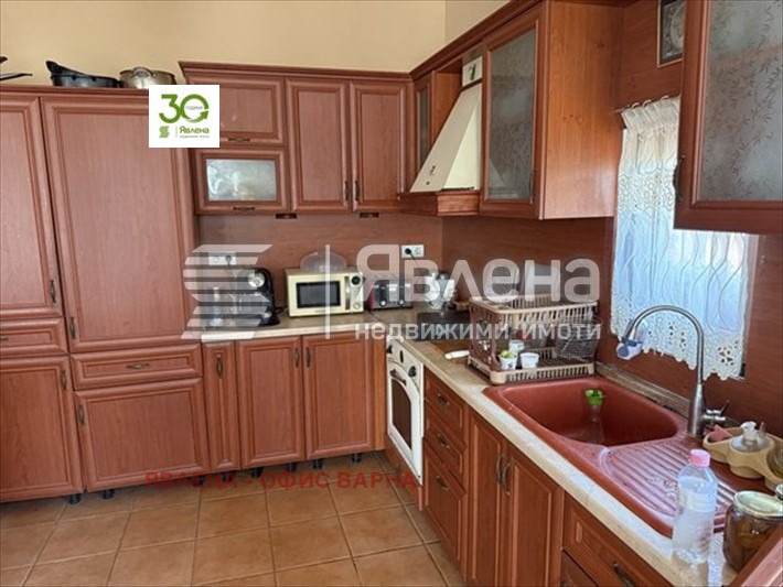 Продава КЪЩА, гр. Варна, м-т Долна Трака, снимка 15 - Къщи - 55906275