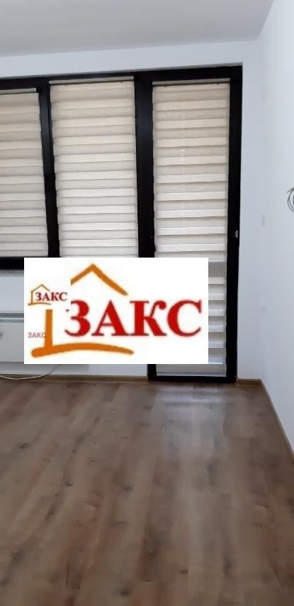 Продава 3-СТАЕН, гр. Кърджали, Център, снимка 8 - Апартаменти - 54276991