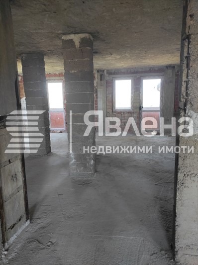 Продава МНОГОСТАЕН, гр. Благоевград, Освобождение, снимка 3 - Aпартаменти - 47442312