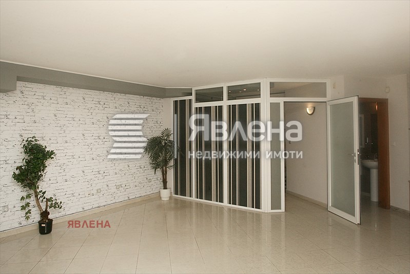 Продава ОФИС, гр. София, Лозенец, снимка 2 - Офиси - 49473256