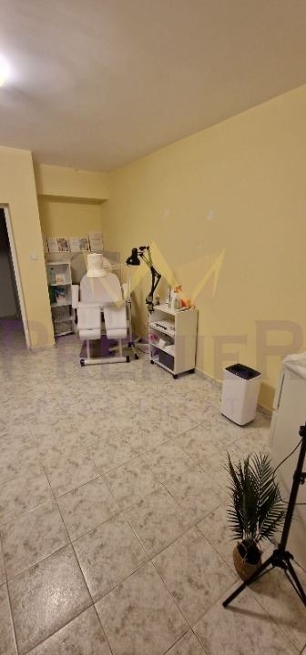 Продава ОФИС, гр. Варна, Център, снимка 2 - Офиси - 54353931