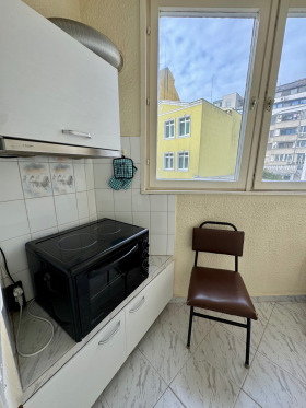 1 bedroom Tsentar, Burgas 8