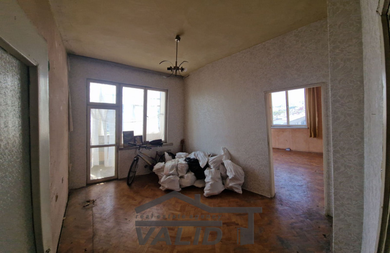 Na prodej  2 ložnice Ruse , Centralen južen rajon , 90 m2 | 71011124 - obraz [7]