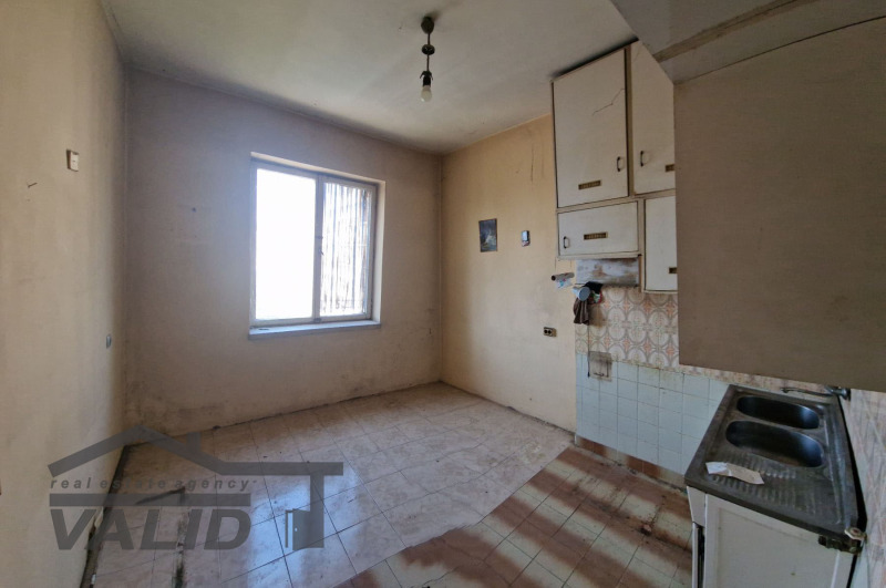 Na prodej  2 ložnice Ruse , Centralen južen rajon , 90 m2 | 71011124 - obraz [9]